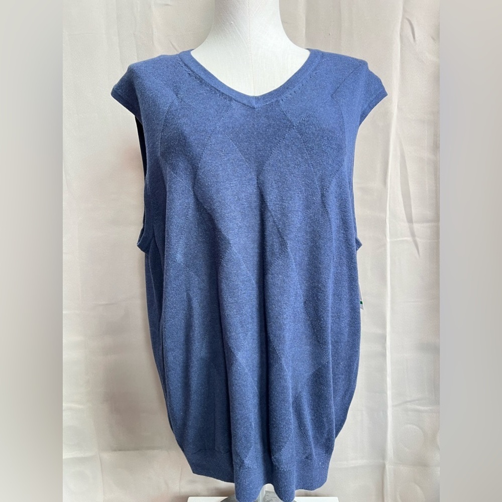 Van Heusen Blue Sweater Vest NWT Size L
